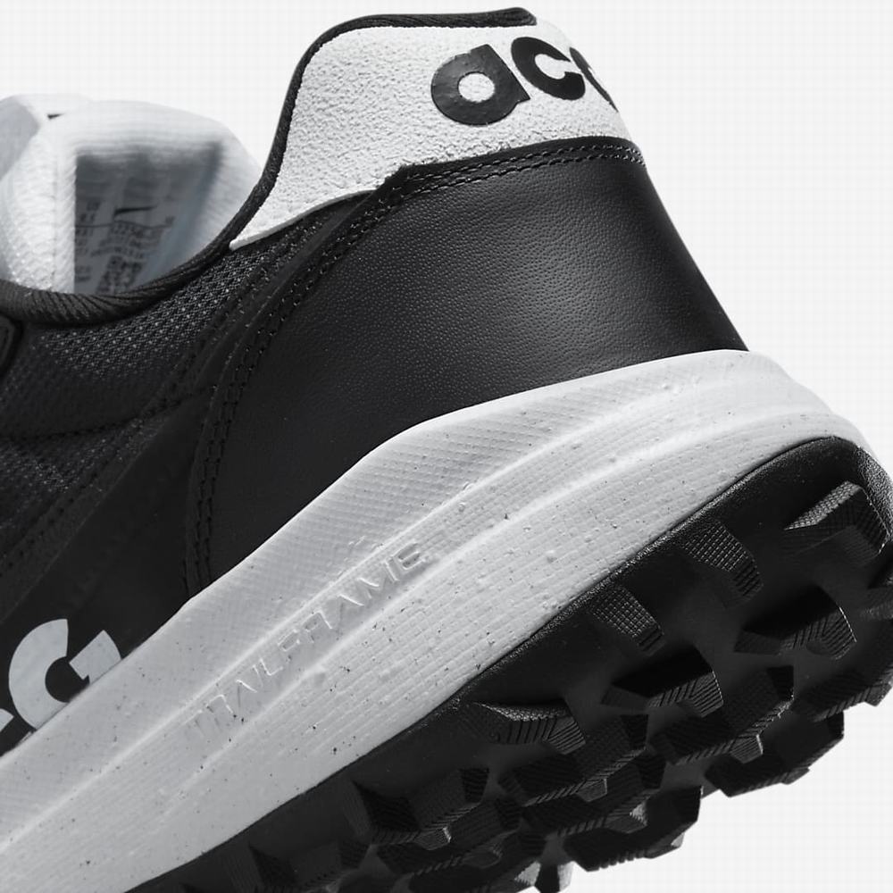 Nike ACG Lowcate Férfi Utcai Cipő Fekete Fehér | NI3720-Q59