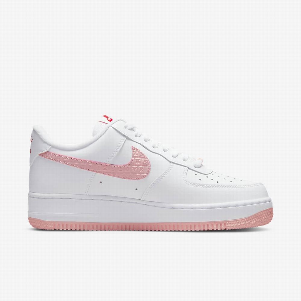 Nike Air Force 1 '07 Női Utcai Cipő Fehér Piros | NI9612-M94