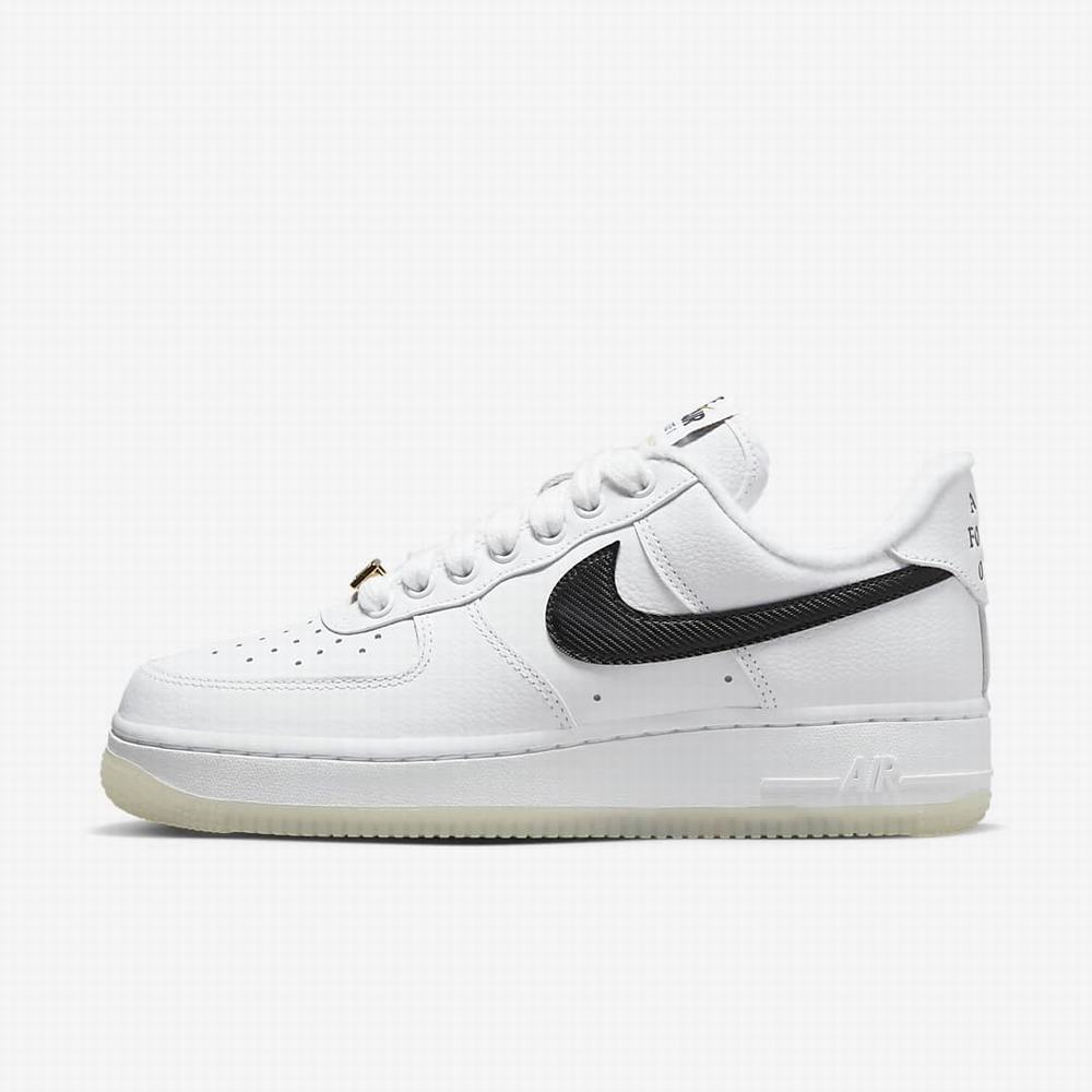 Nike Air Force 1 \'07 Premium Női Utcai Cipő Fehér Metal Arany Fekete | NI7593-L47