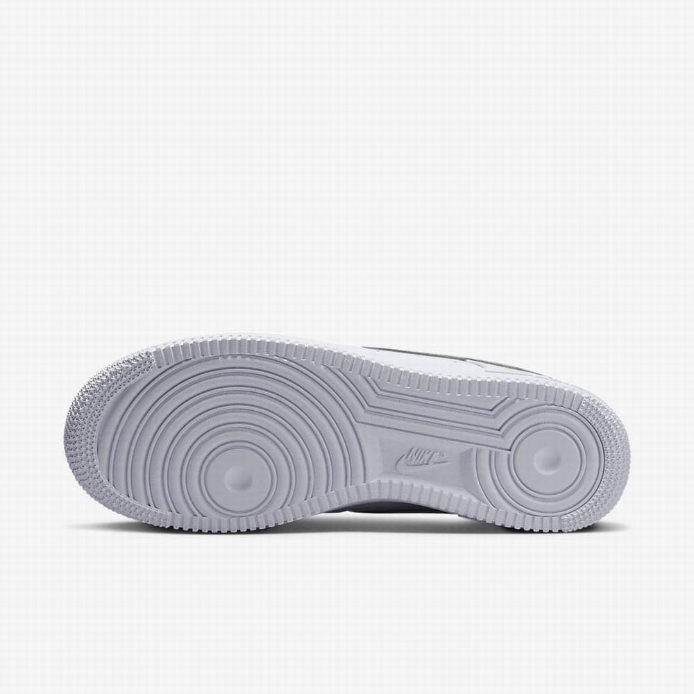 Nike Air Force 1 Férfi Utcai Cipő Fehér Arany | NI6082-C37