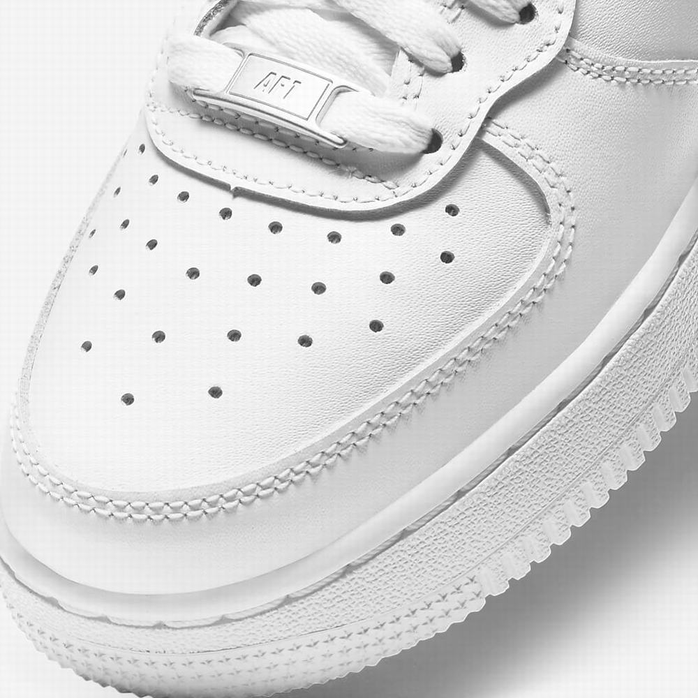 Nike Air Force 1 Mid LE Gyerek Utcai Cipő Fehér | NI9801-R60