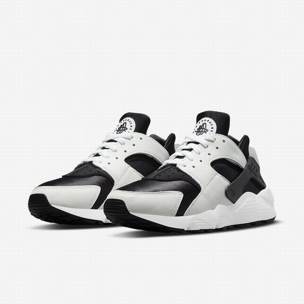 Nike Air Huarache Férfi Utcai Cipő Fekete Fehér | NI5830-P83