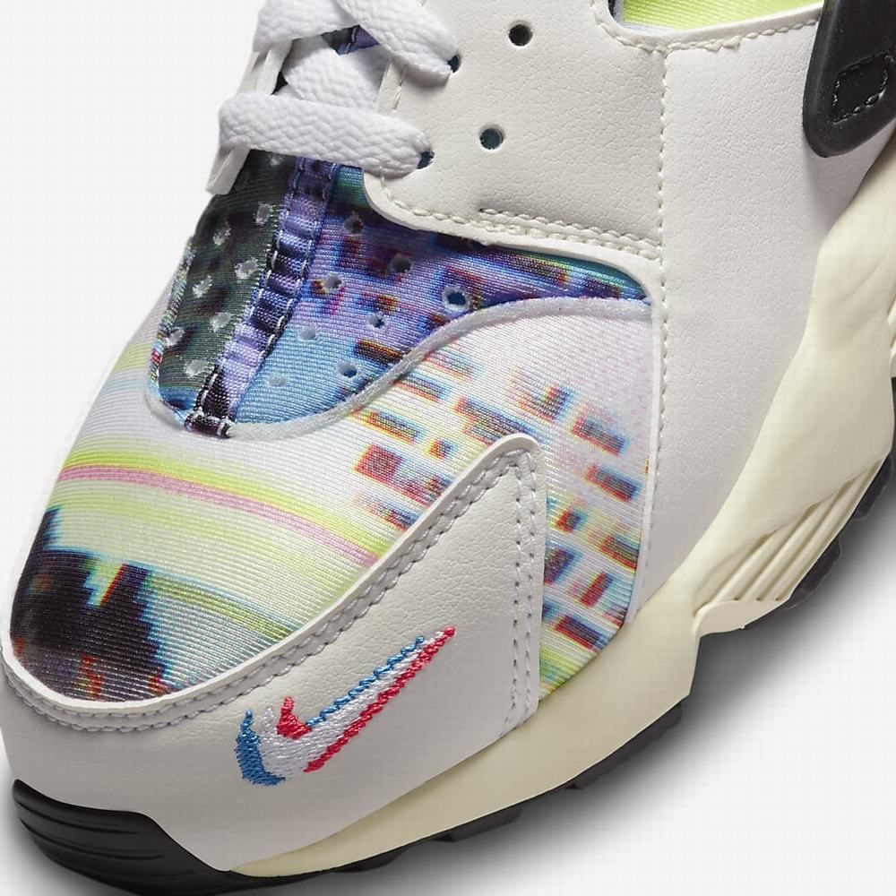 Nike Air Huarache SE Női Utcai Cipő Színes Fehér | NI4825-X54
