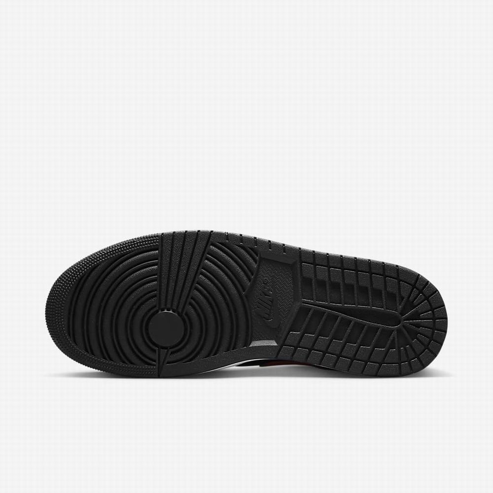 Nike Air Jordan 1 Low Férfi Utcai Cipő Fekete Fehér Piros | NI0832-A07