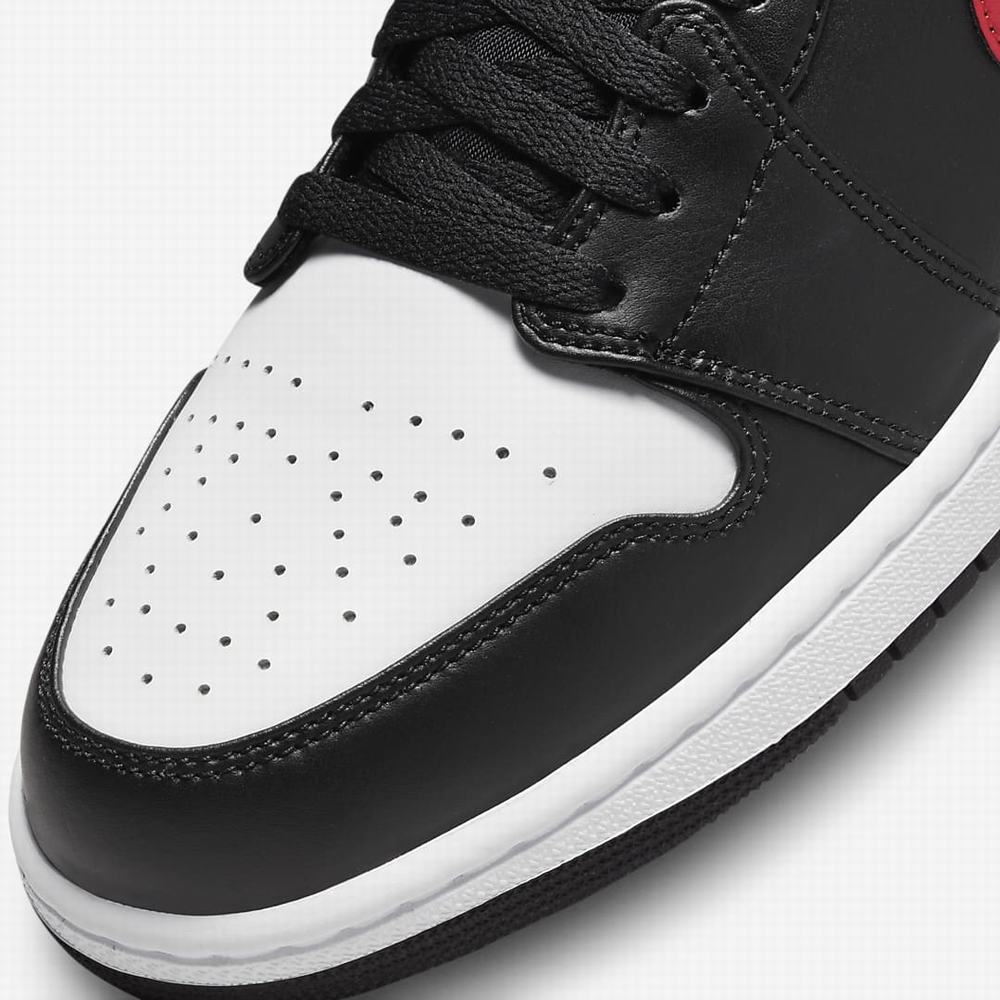 Nike Air Jordan 1 Low Férfi Utcai Cipő Fekete Fehér Piros | NI0832-A07