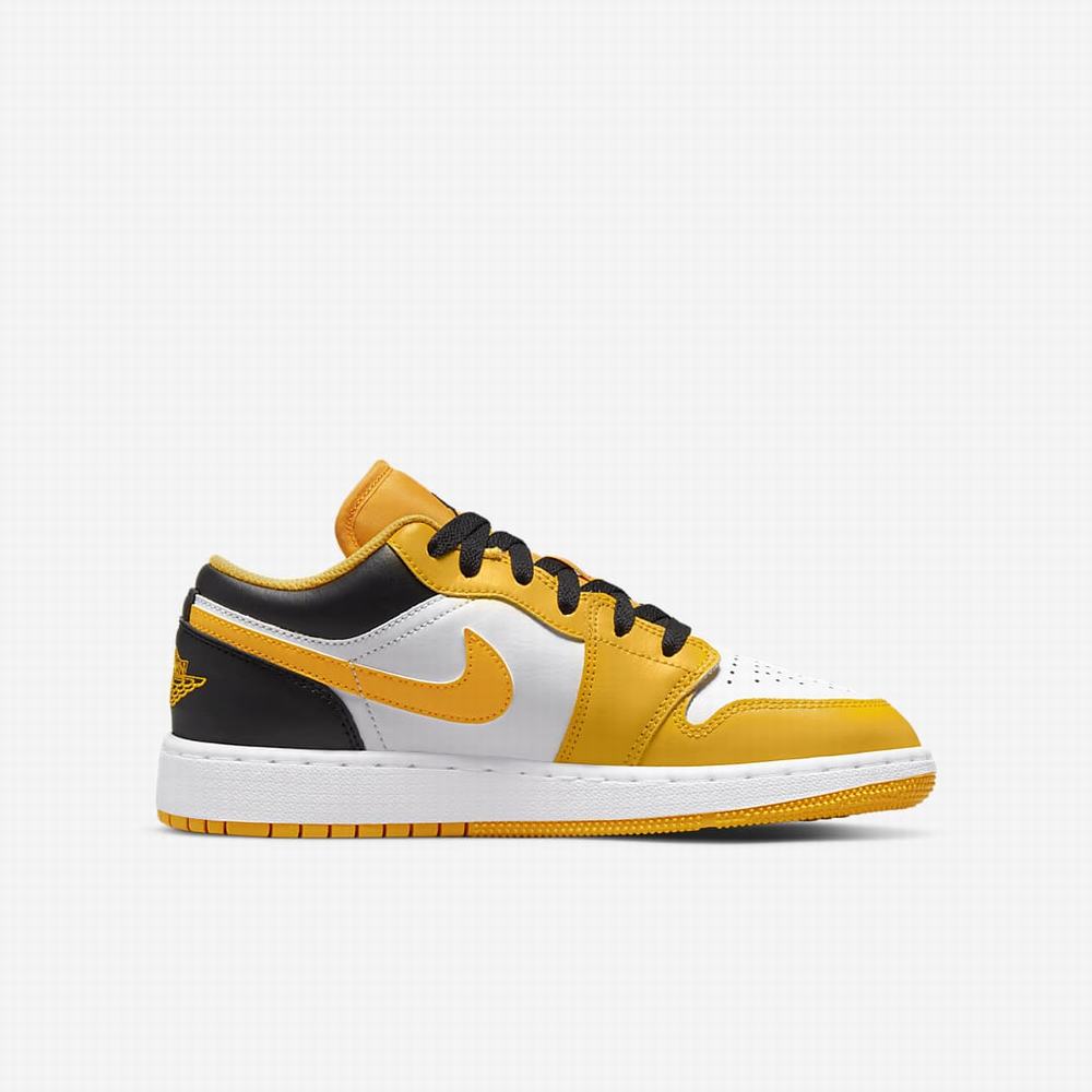 Nike Air Jordan 1 Low Gyerek Jordan Cipő Fehér Fekete | NI3619-L20