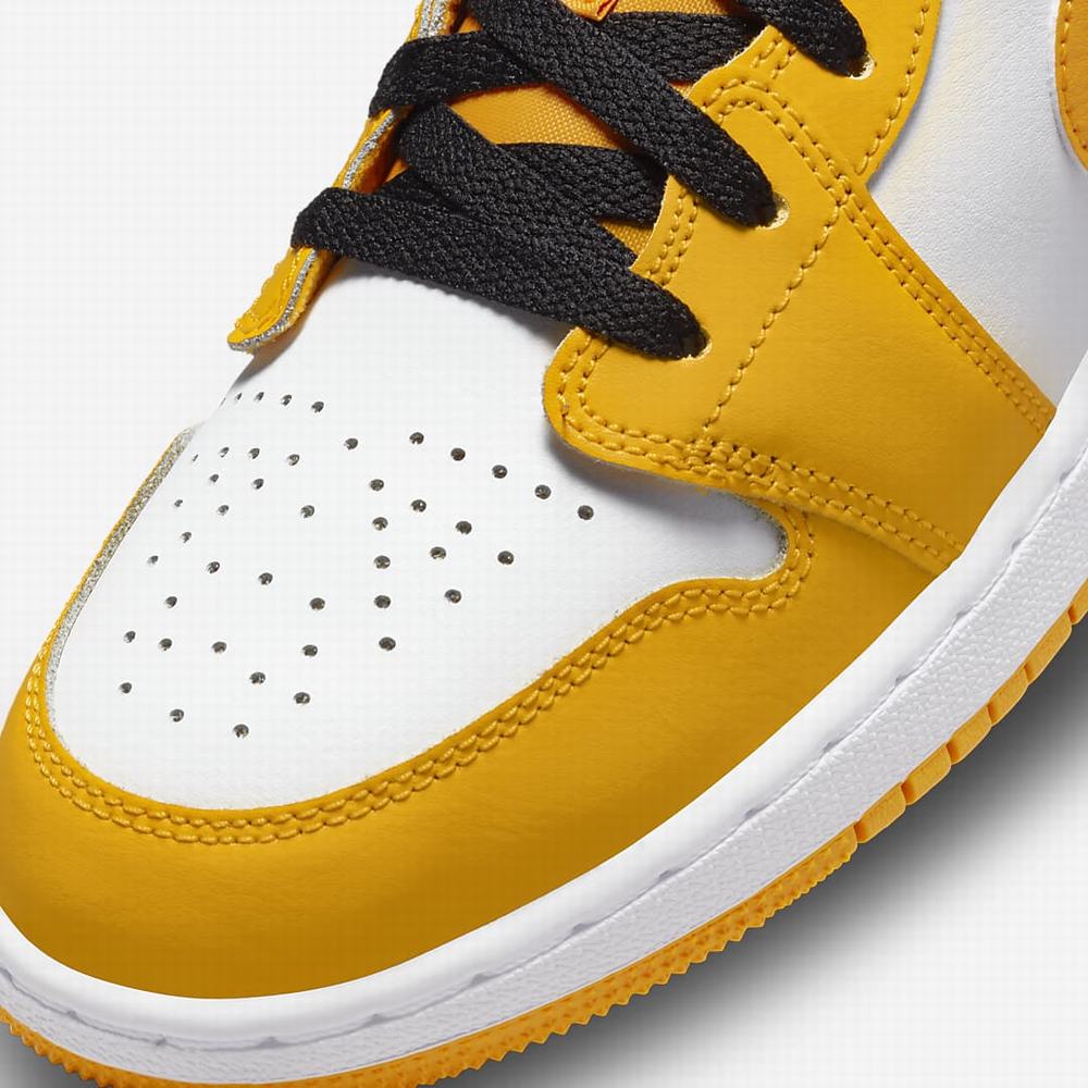 Nike Air Jordan 1 Low Gyerek Jordan Cipő Fehér Fekete | NI3619-L20