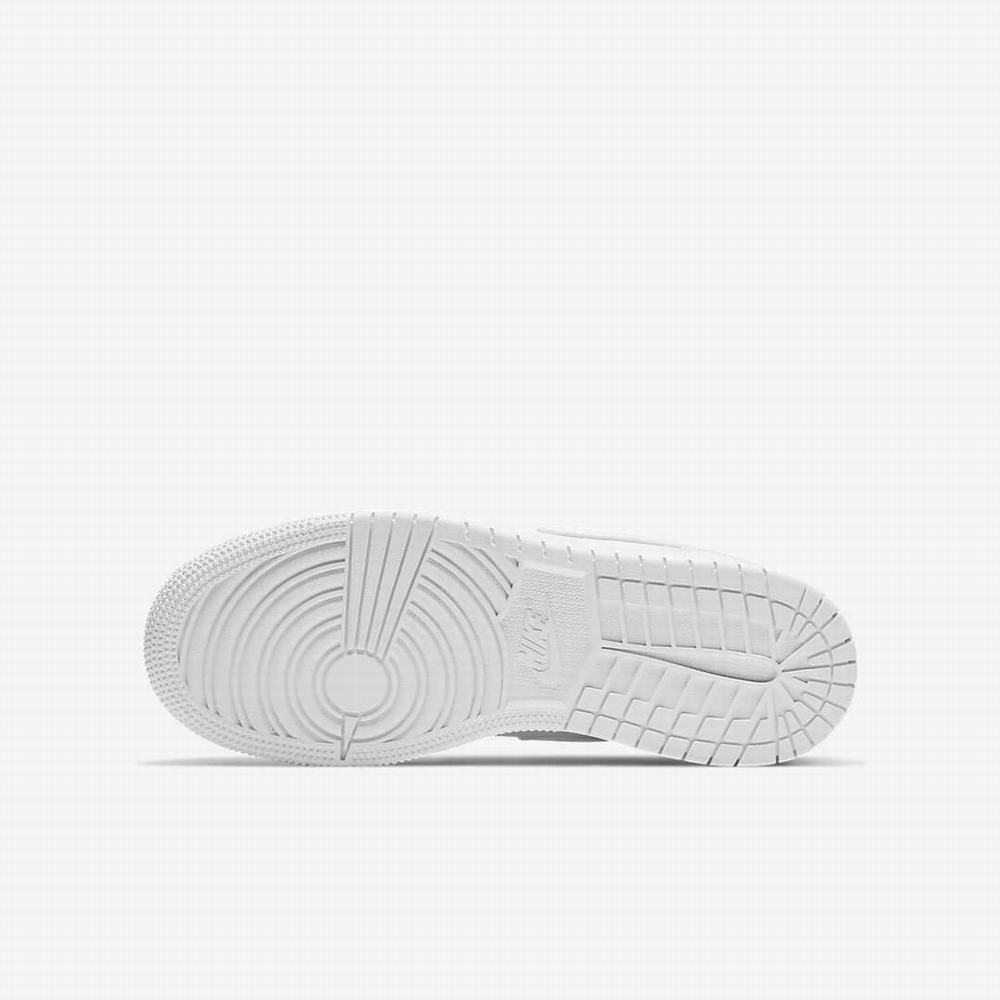 Nike Air Jordan 1 Low Gyerek Utcai Cipő Fehér | NI1289-M51