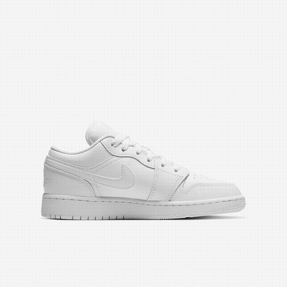 Nike Air Jordan 1 Low Gyerek Utcai Cipő Fehér | NI1289-M51