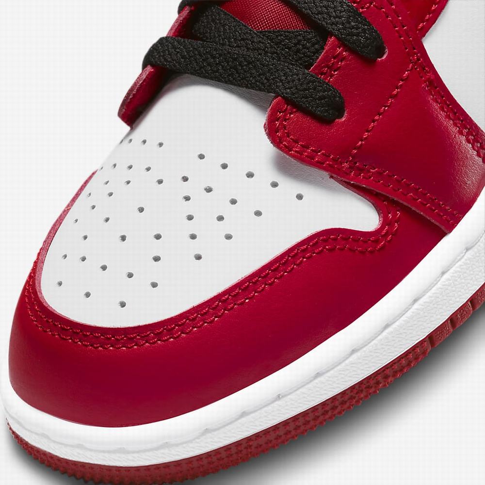 Nike Air Jordan 1 Low Gyerek Utcai Cipő Fehér Fekete Piros | NI3219-N57
