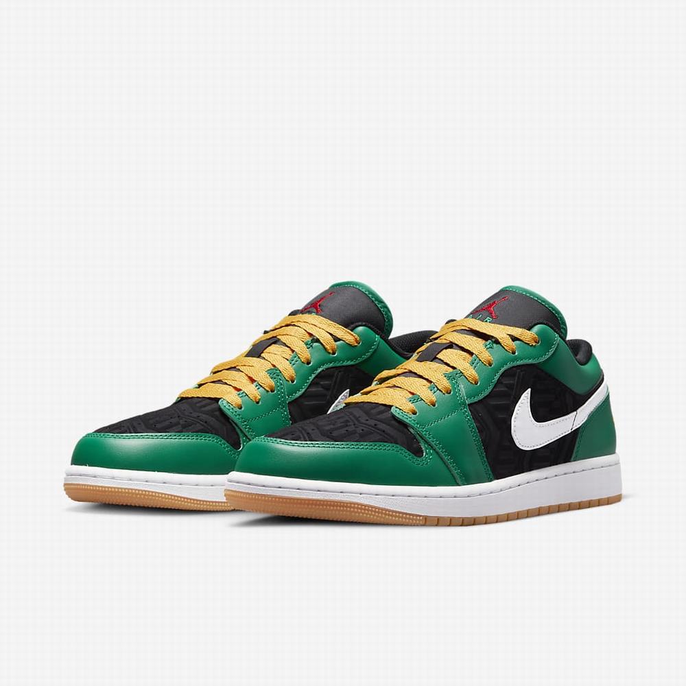 Nike Air Jordan 1 Low SE Férfi Utcai Cipő Zöld Fekete Piros | NI4307-Z28