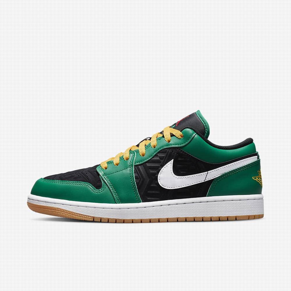 Nike Air Jordan 1 Low SE Férfi Utcai Cipő Zöld Fekete Piros | NI4307-Z28