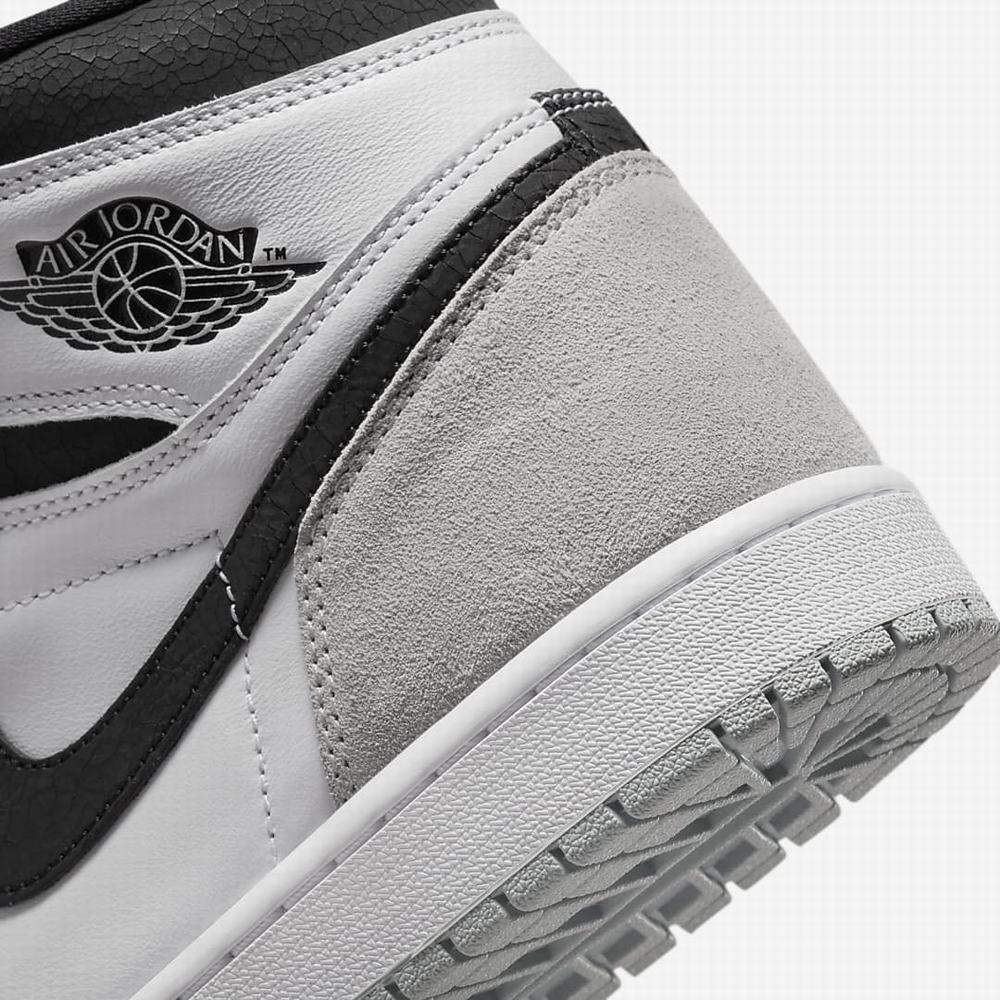Nike Air Jordan 1 Retro High OG Férfi Magasszárú Cipő Fehér Fekete Szürke Korall | NI9371-X41