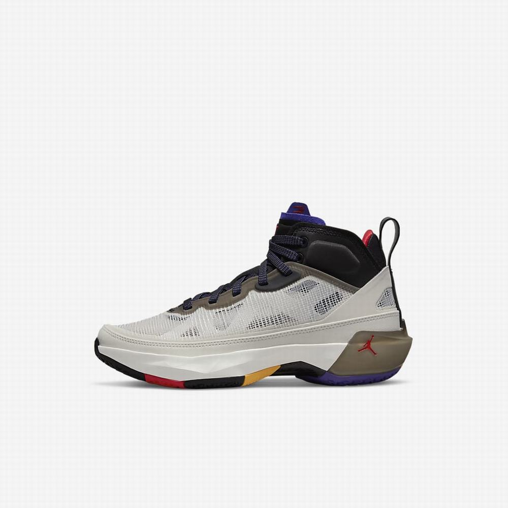 Nike Air Jordan XXXVII Gyerek Jordan Cipő Világos Szürke Fekete Sötétpiros | NI0256-W94