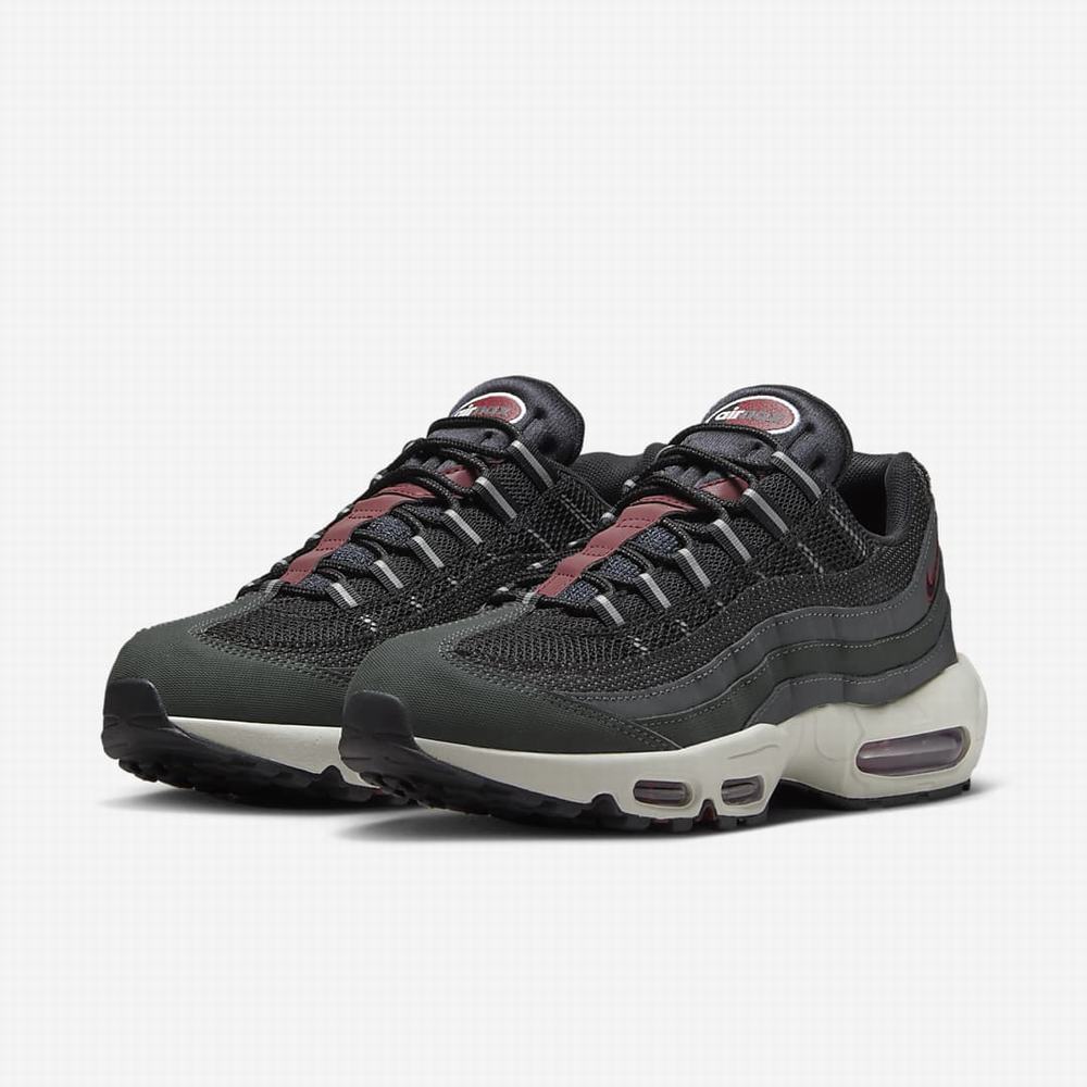 Nike Air Max 95 Férfi Utcai Cipő Sötétszürke Piros Fehér Fekete | NI8702-K92