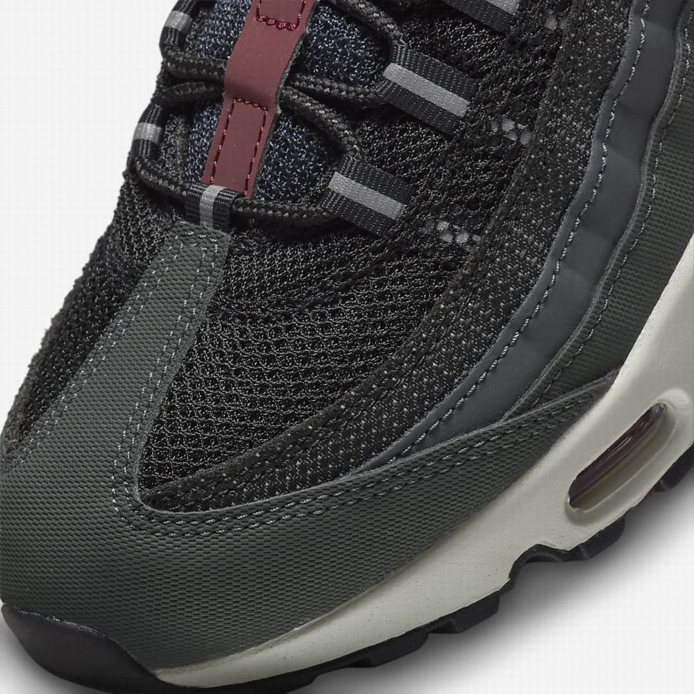 Nike Air Max 95 Férfi Utcai Cipő Sötétszürke Piros Fehér Fekete | NI8702-K92