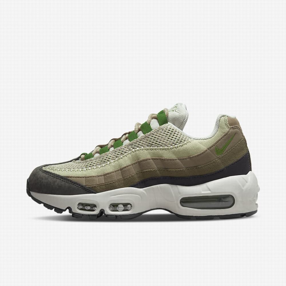Nike Air Max 95 Női Utcai Cipő Olivazöld | NI4972-W32