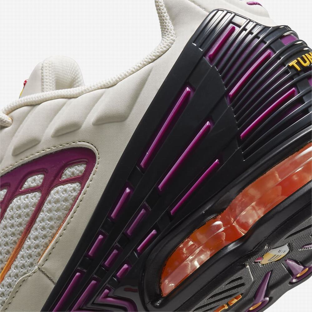 Nike Air Max Plus 3 Férfi Utcai Cipő Világos Szürke Arany Fekete | NI5209-N39