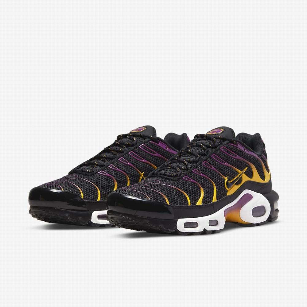 Nike Air Max Plus Férfi Utcai Cipő Fekete Arany Fekete | NI5612-F29