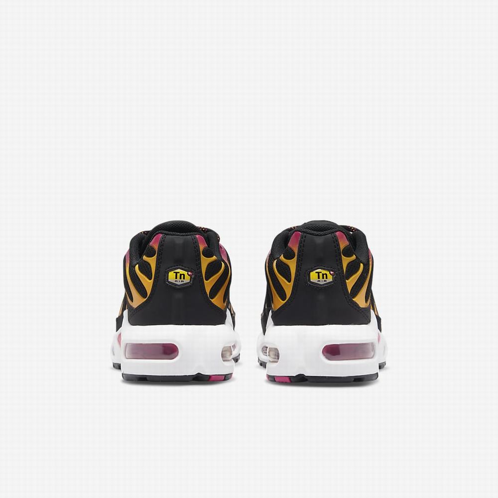 Nike Air Max Plus Gyerek Utcai Cipő Fekete Fehér Rózsaszín | NI3561-N82