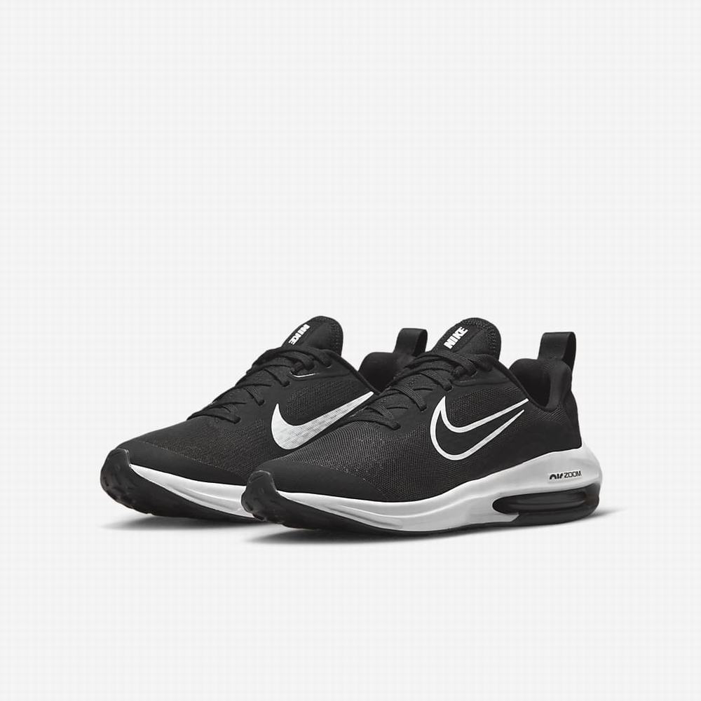 Nike Air Zoom Arcadia 2 Gyerek Futócipő Fekete Sötétszürke Fehér | NI9403-G45