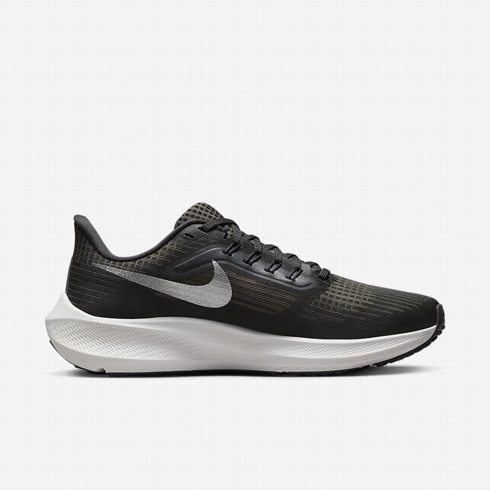 Nike Air Zoom Pegasus 39 Női Futócipő Sötétszürke Olivazöld Szürke Metal Titán Metal Réz | NI7241-J78