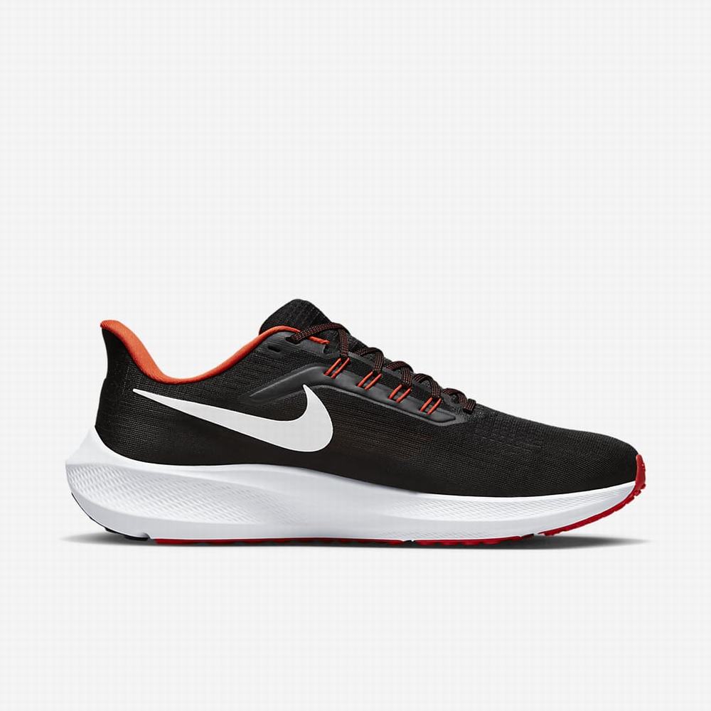 Nike Air Zoom Pegasus 39 (Oregon State) Férfi Utcai Cipő Fekete Narancssárga Fehér | NI9873-G59