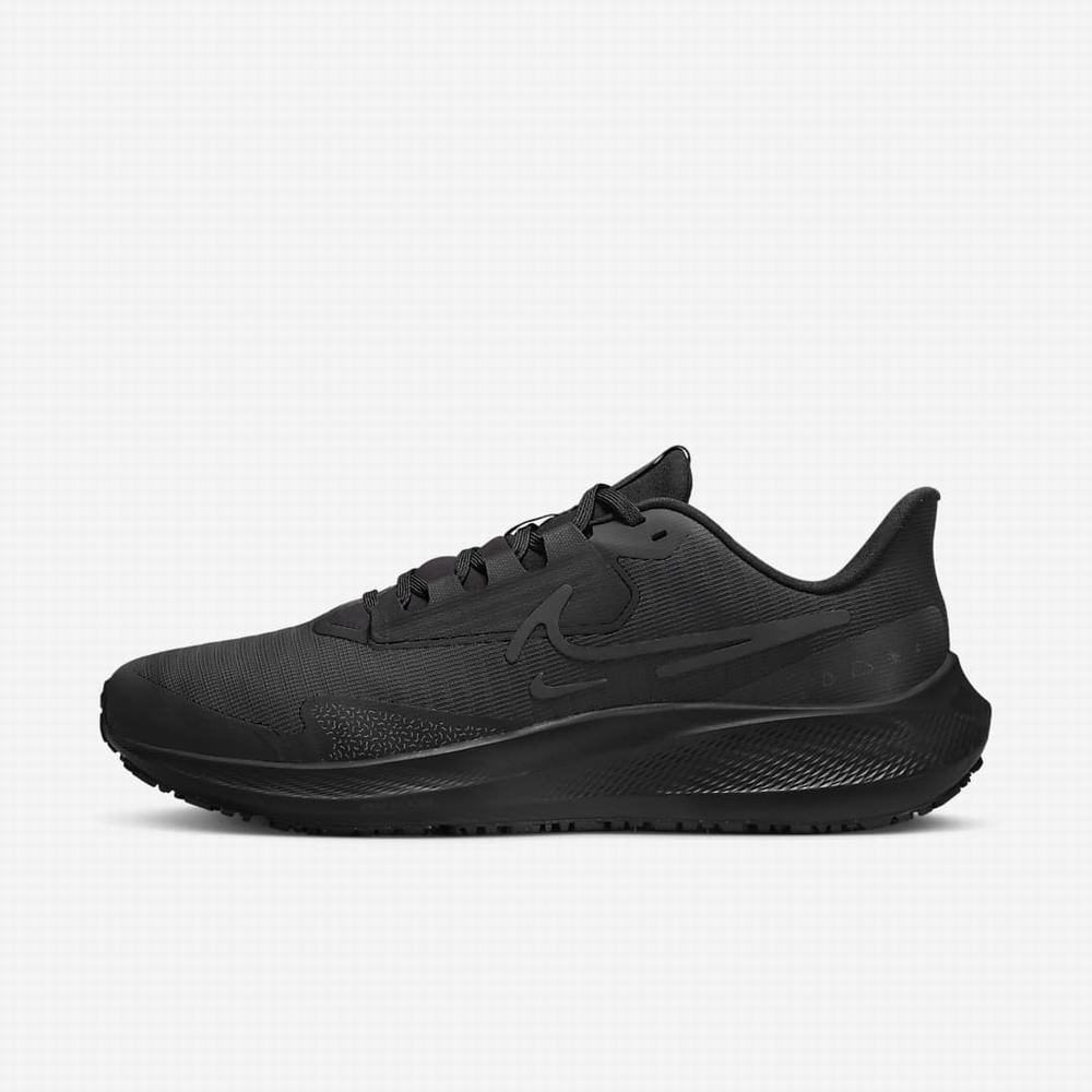 Nike Air Zoom Pegasus 39 Shield Férfi Futócipő Fekete Sötétszürke Fekete | NI4215-W15