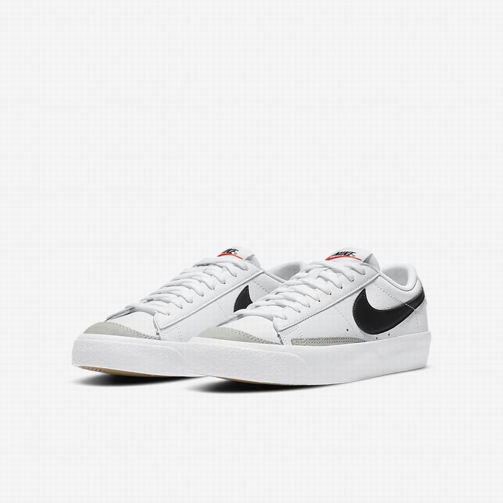 Nike Blazer Low '77 Gyerek Utcai Cipő Fehér Narancssárga Fekete | NI0679-V96