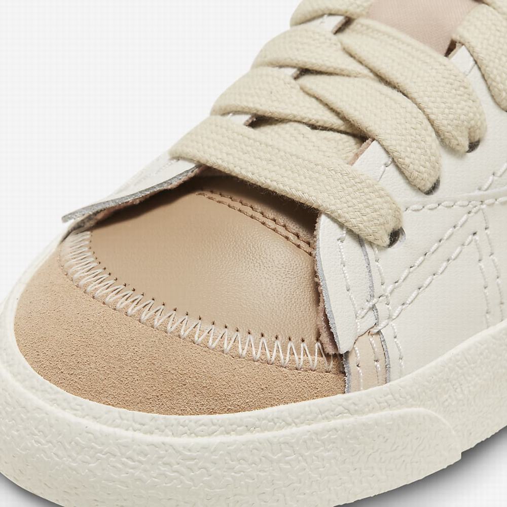 Nike Blazer Low '77 Jumbo Női Utcai Cipő Barna Világos Titán Olivazöld | NI0189-J97