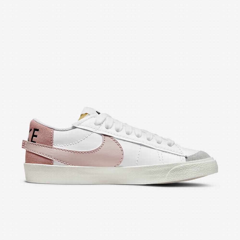 Nike Blazer Low '77 Jumbo Női Utcai Cipő Fehér Rózsaszín Fehér Rózsaszín | NI6037-K82