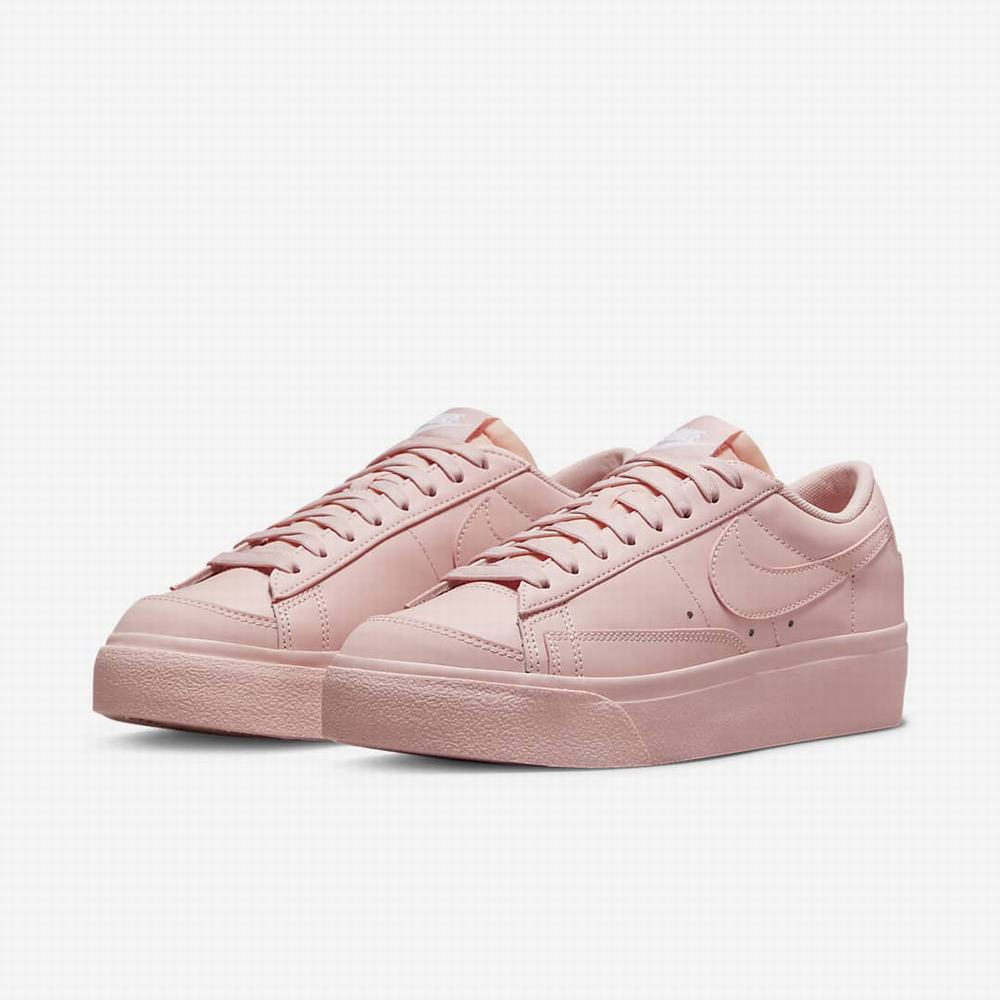 Nike Blazer Low Platform Női Utcai Cipő Rózsaszín Fekete Narancssárga | NI2093-K75