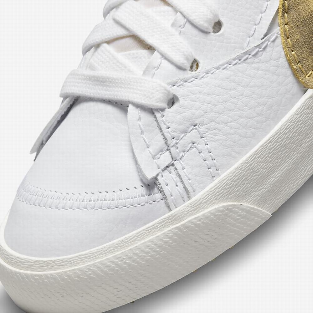 Nike Blazer Mid '77 Jumbo Férfi Utcai Cipő Fehér Arany | NI8920-N19