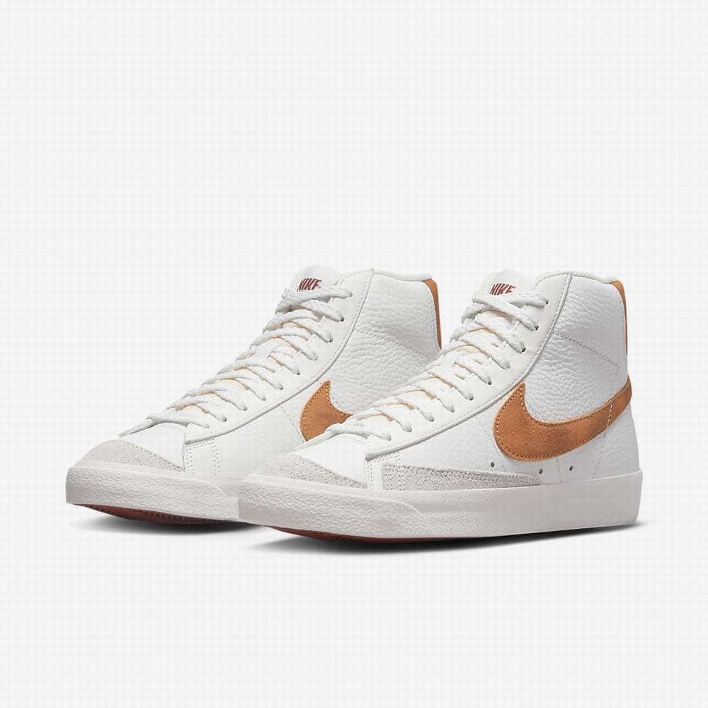 Nike Blazer Mid '77 Női Utcai Cipő Fehér Szürke | NI5692-A52