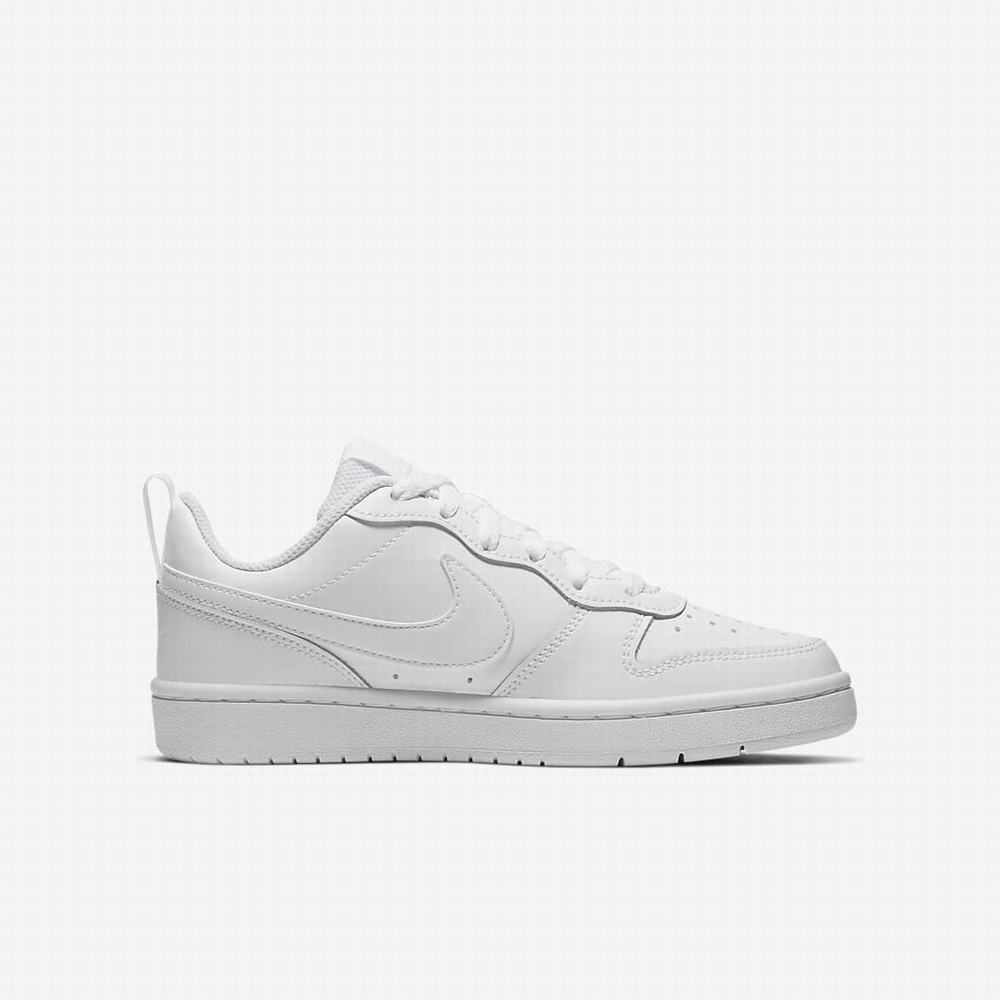 Nike Court Borough Low 2 Gyerek Utcai Cipő Fehér | NI0653-X15