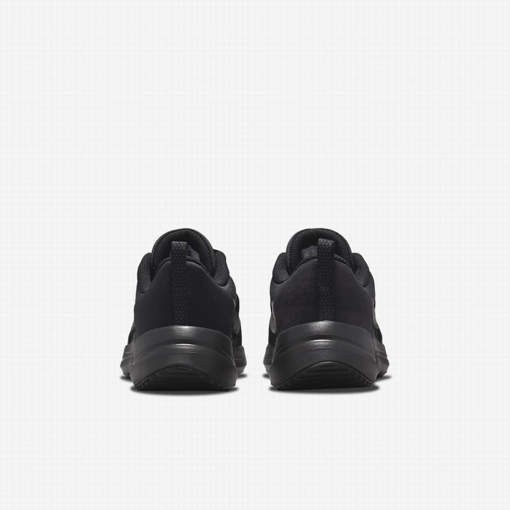 Nike Downshifter 12 Gyerek Futócipő Fekete Világos Szürke Fekete | NI9086-G06