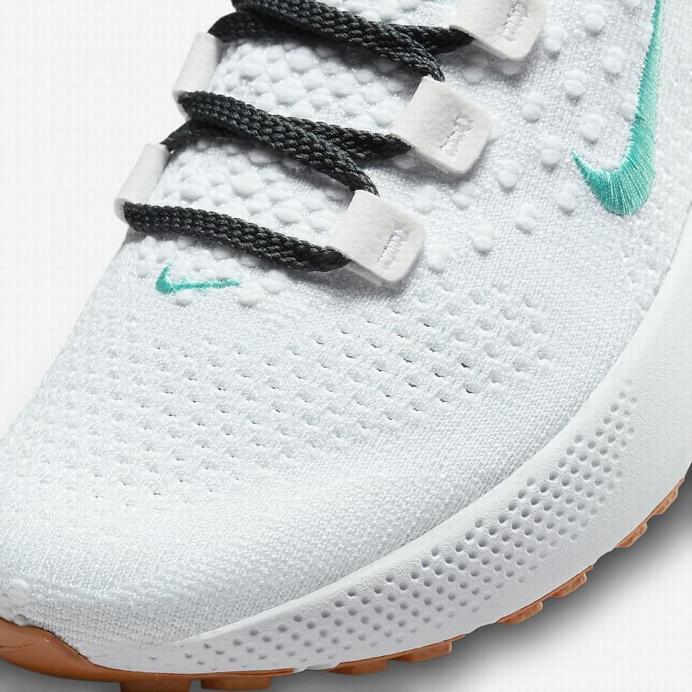 Nike Escape Run Flyknit Női Futócipő Platina Fehér Sötétszürke Világoskék Türkiz | NI7368-C37