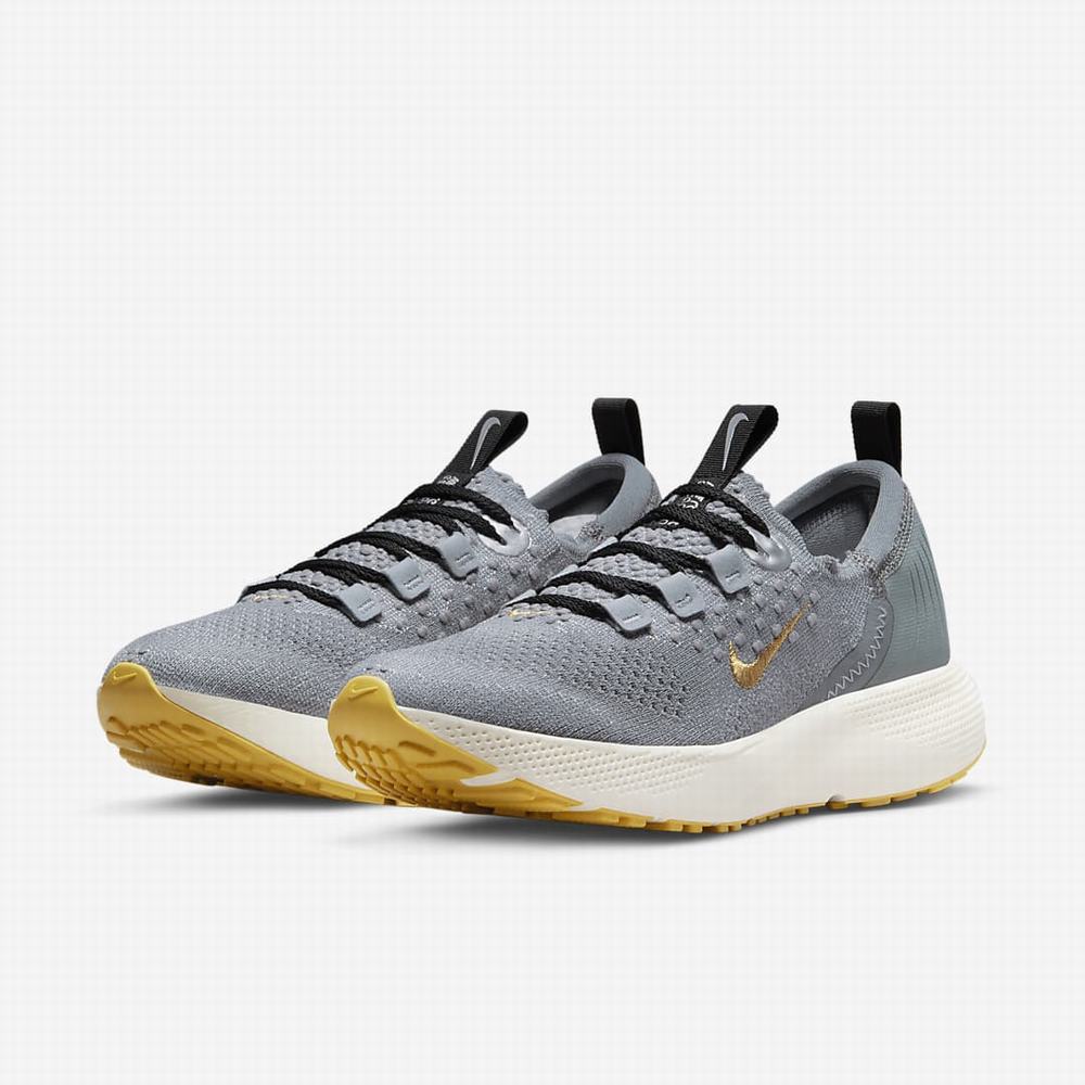 Nike Escape Run Flyknit Női Futócipő Szürke Szürke Fekete Metal Arany | NI5130-Z71