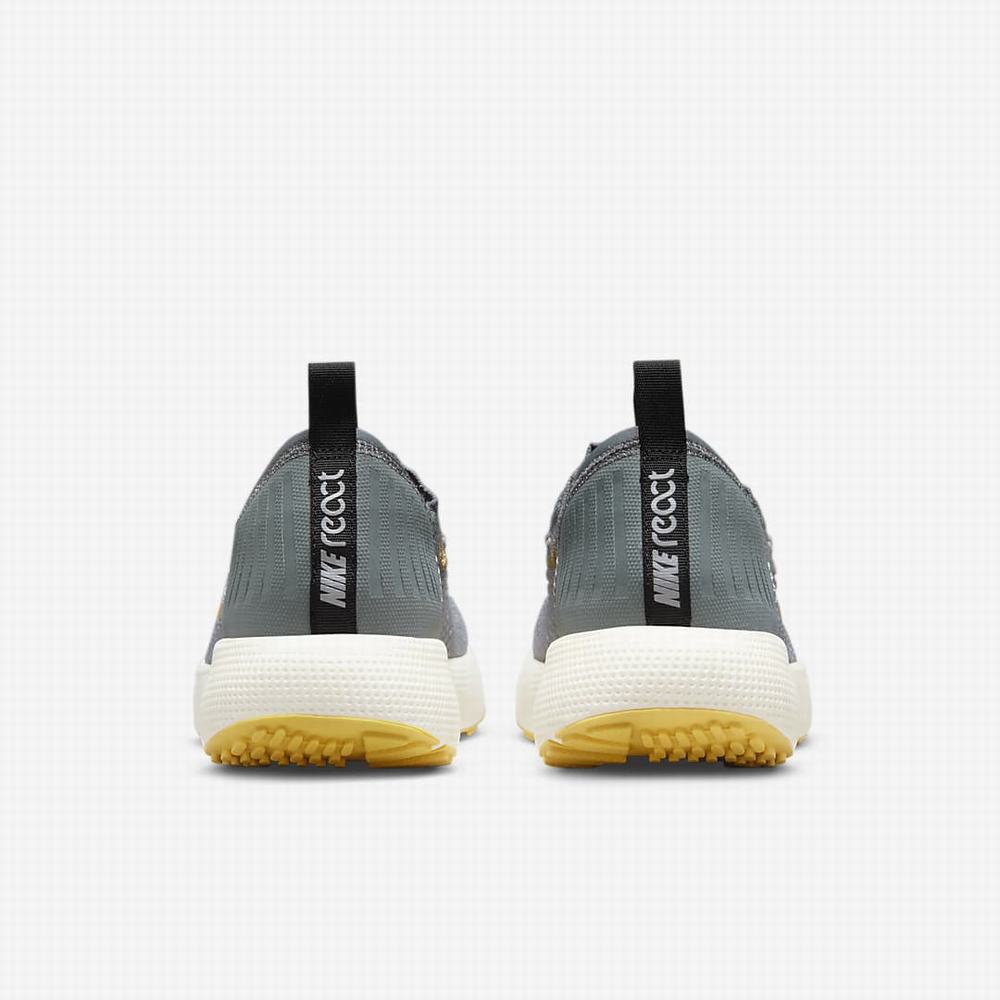 Nike Escape Run Flyknit Női Futócipő Szürke Szürke Fekete Metal Arany | NI5130-Z71