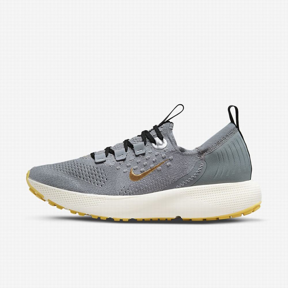 Nike Escape Run Flyknit Női Futócipő Szürke Szürke Fekete Metal Arany | NI5130-Z71