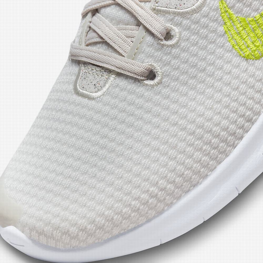 Nike Experience Run 11 Next Nature Női Futócipő Világos Szürke Piros Zöld | NI4650-H34