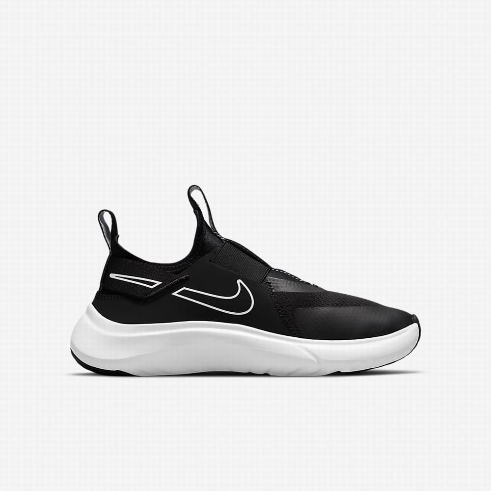 Nike Flex Plus Gyerek Utcai Cipő Fekete Fehér | NI4310-S35