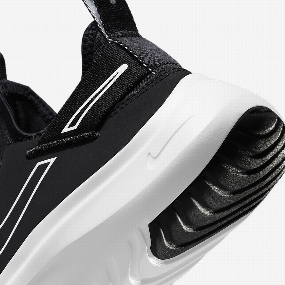 Nike Flex Plus Gyerek Utcai Cipő Fekete Fehér | NI4310-S35