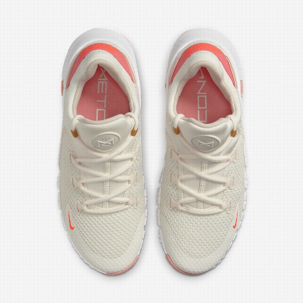 Nike Free Metcon 4 Női Edzőcipő Bézs Piros Fehér Narancssárga | NI6385-C65