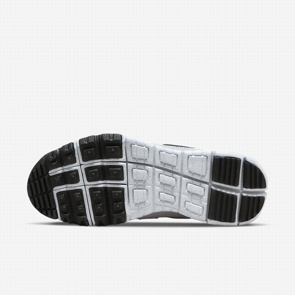 Nike Free Terra Vista Next Nature Férfi Utcai Cipő Fekete Színes Fehér | NI6402-K14