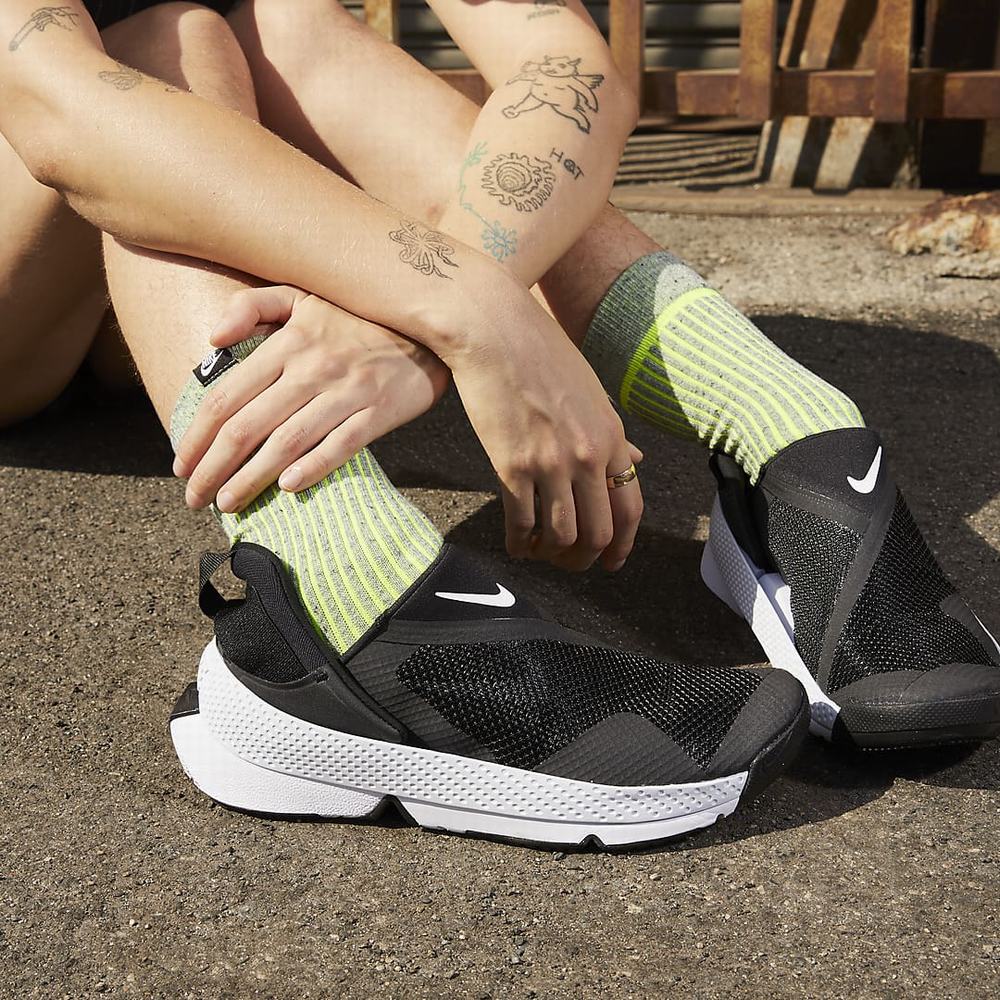 Nike Go FlyEase Férfi Utcai Cipő Fekete Fehér | NI0841-L56