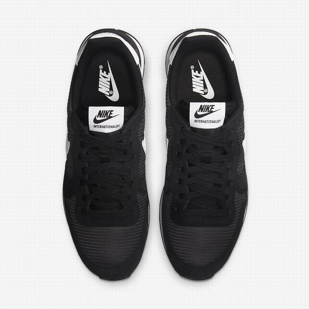 Nike Internationalist Női Utcai Cipő Fekete Sötétszürke Fehér | NI1720-C38