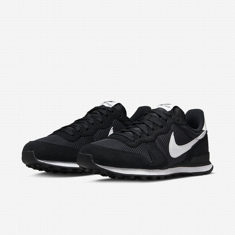 Nike Internationalist Női Utcai Cipő Fekete Sötétszürke Fehér | NI1720-C38