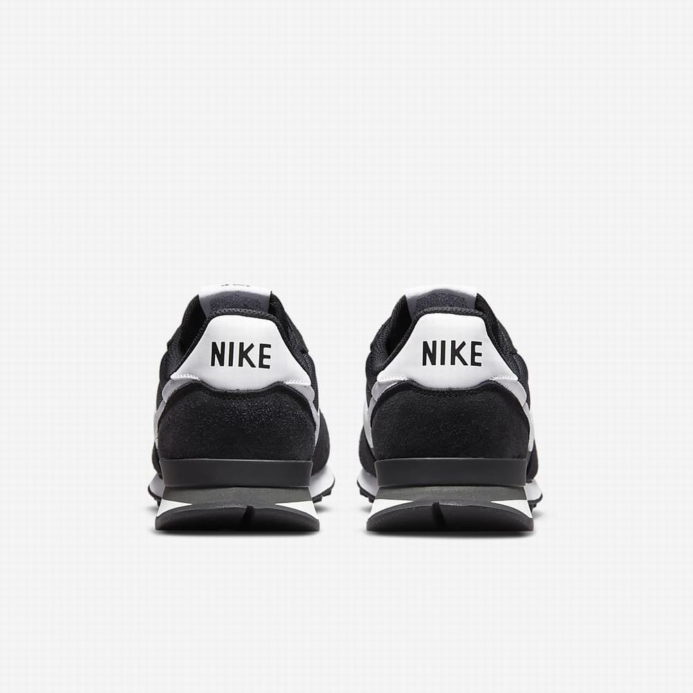 Nike Internationalist Női Utcai Cipő Fekete Sötétszürke Fehér | NI1720-C38