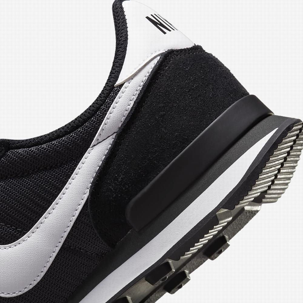 Nike Internationalist Női Utcai Cipő Fekete Sötétszürke Fehér | NI1720-C38